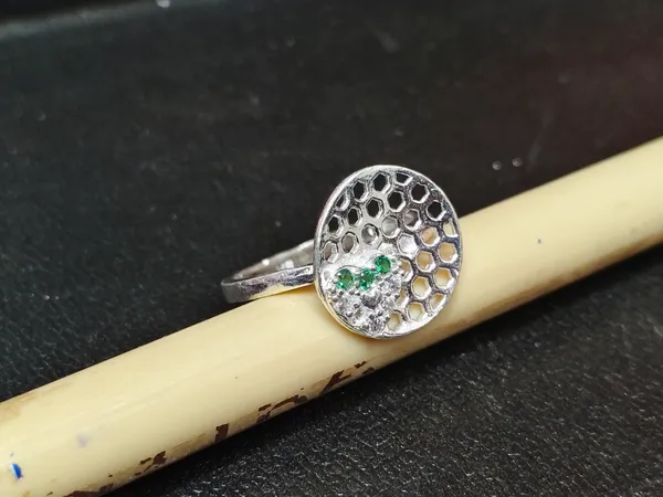 Silver_Honeycomb_Pattern_Statement_Ring_For_Unisex