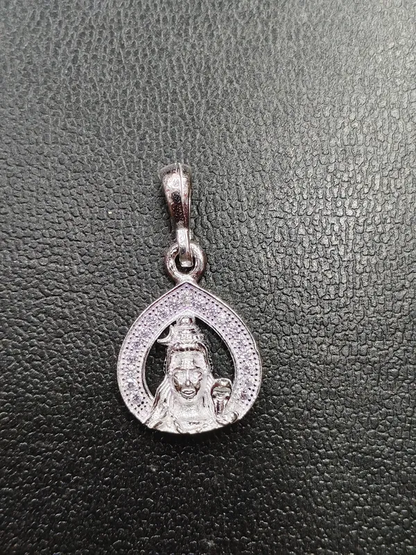 Silver_Teardrop_Framed_Shiva_Religious_Pendant_For_Unisex