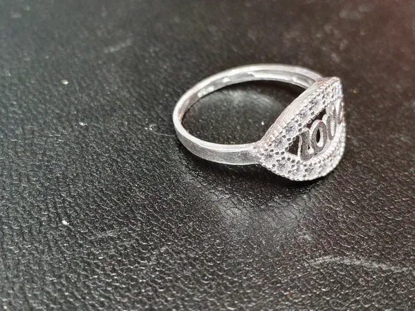 Silver_Love_Oval_Stone_Statement_Ring_For_Women