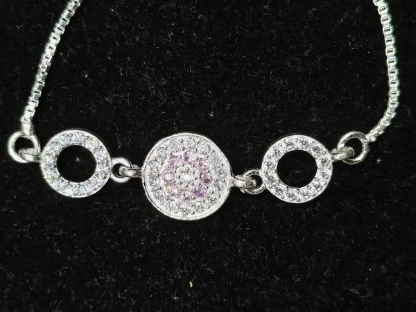 Silver_Crystal_Link_Bracelet_For_Women
