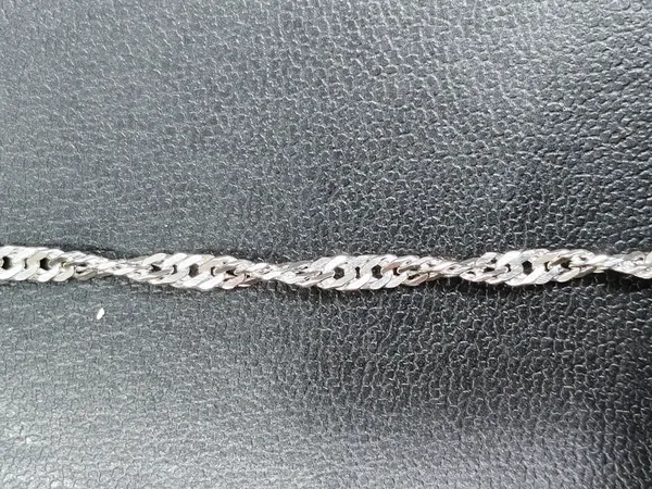 Silver_Braided_Chain_Necklace_For_Men
