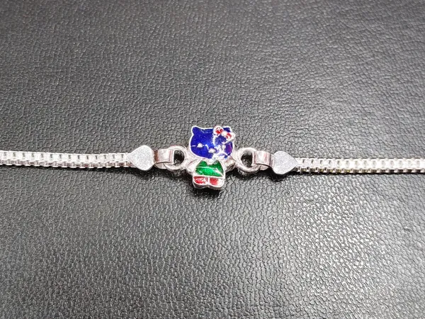 Silver_Enamel_Charm_Bracelet_For_Unisex