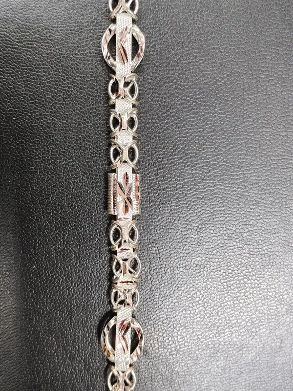 Silver_Tone_Geometric_Link_Chain_Bracelet_For_Men