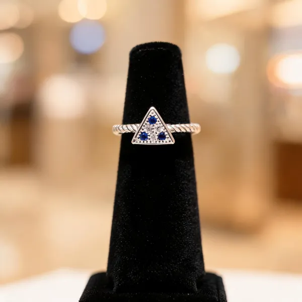 Silver_Triangle_Blue_Stone_Ring_For_Women