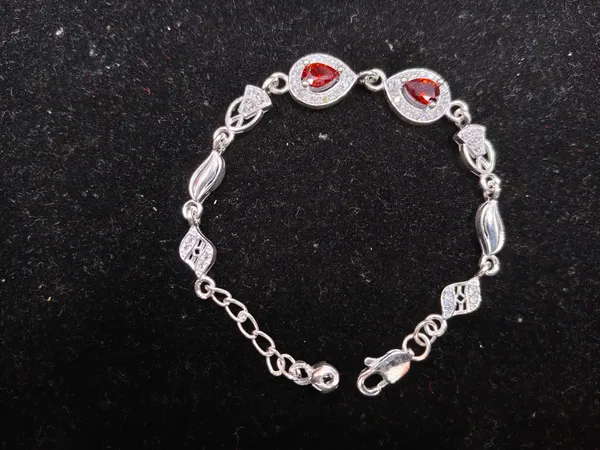 Silver_Red_Teardrop_Stone_Link_Bracelet_For_Women