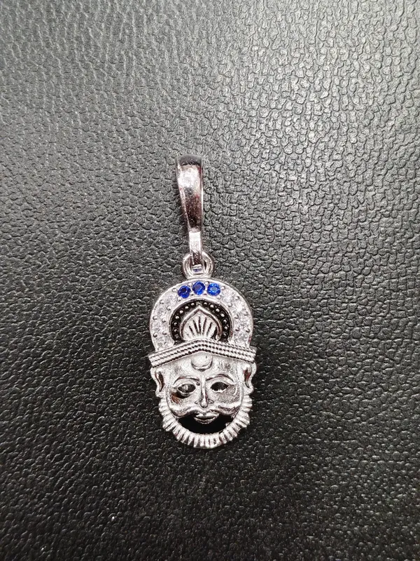 Silver_Turbaned_Bearded_Face_Blue_Stone_Pendant_For_Unisex