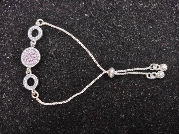 Silver_Crystal_Link_Bracelet_For_Women
