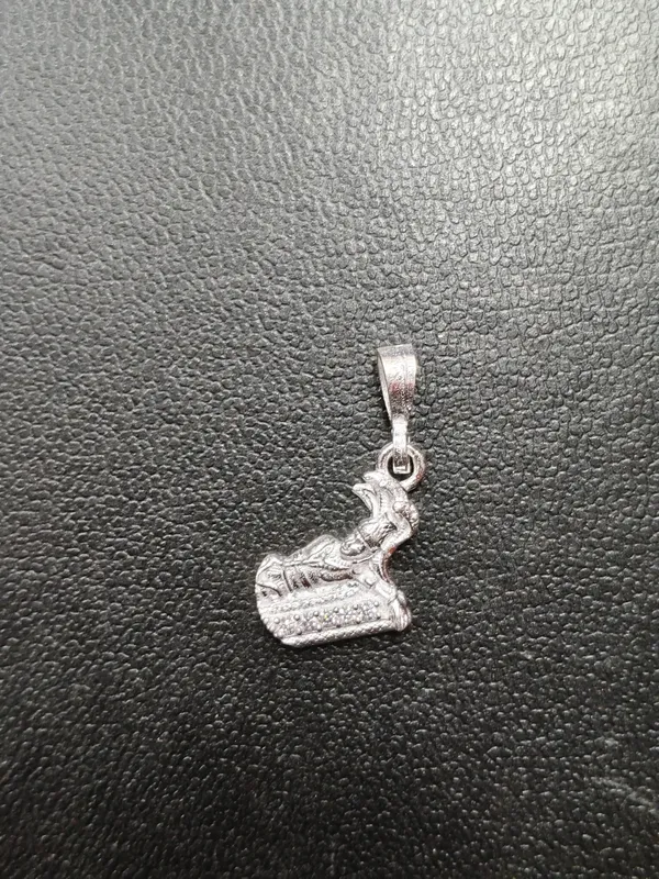 Silver_Tone_Religious_Deity_Pendant