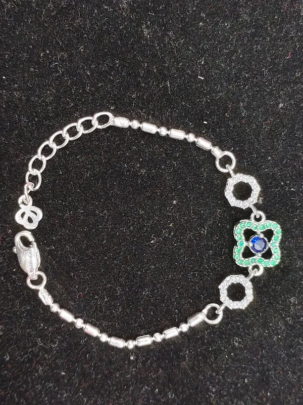 Silver_Tone_Stone_Studded_Bracelet