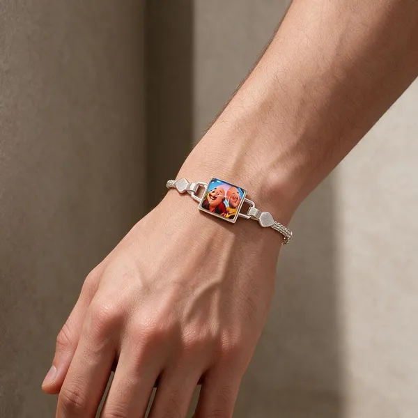 Silver_Cartoon_Centrepiece_Link_Bracelet_For_Unisex