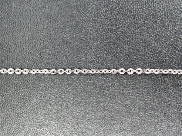 Silver_Link_Chain_Necklace_For_Unisex