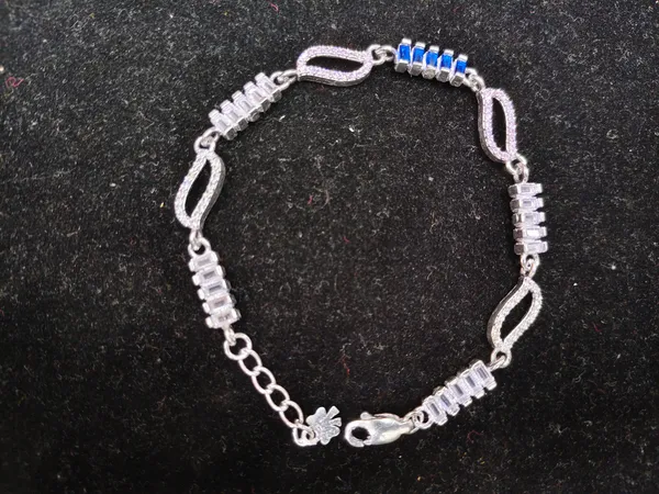 Silver_Tone_Blue_Beaded_Link_Bracelet_For_Women