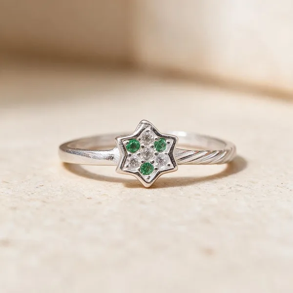 Silver_Floral_Green_Stone_Ring_For_Women