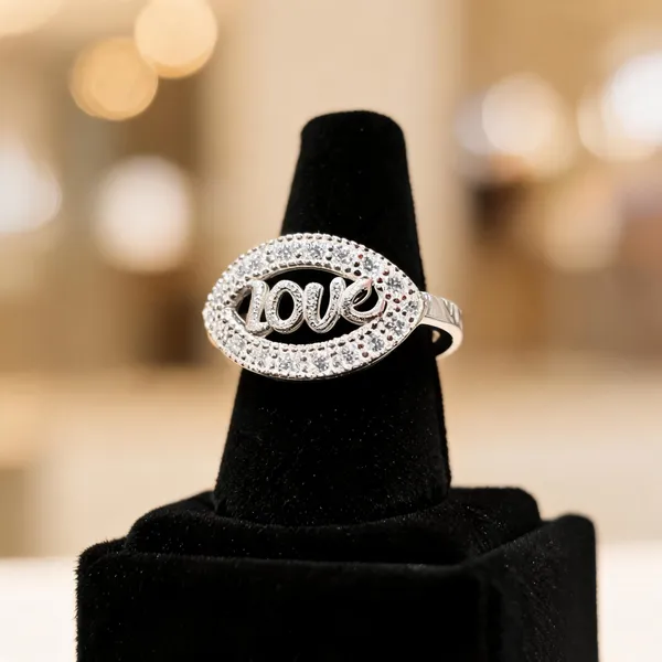 Silver_Love_Oval_Stone_Statement_Ring_For_Women