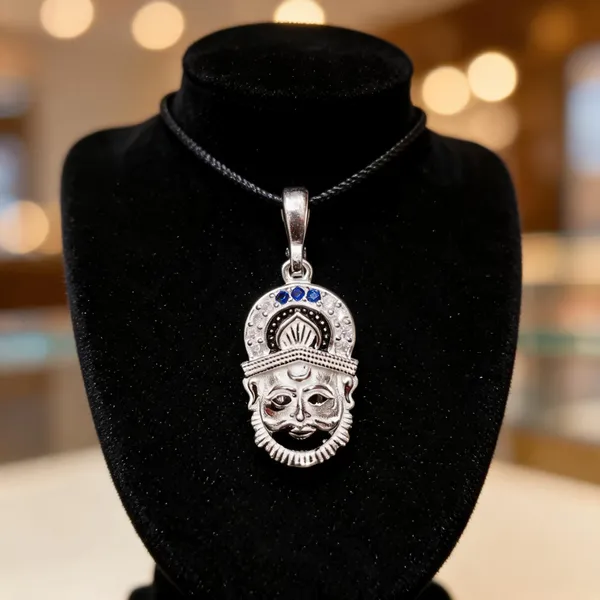 Silver_Turbaned_Bearded_Face_Blue_Stone_Pendant_For_Unisex