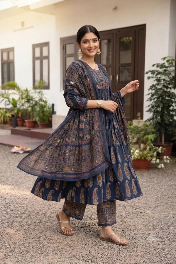 Style_Kurta_Royal_Indigo_Printed_Ethnic_Suit_Set