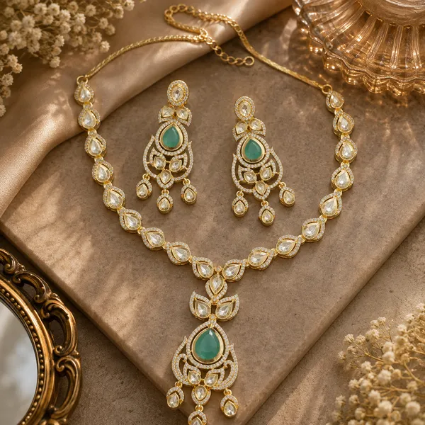 Kundan_Polki_Teardrop_Lattice_Chandelier_Necklace_Set_|_K_Gold_&_Mehendi_Gold