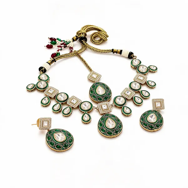 Kundan_Polki_Meenakari_Oval_Bib_Necklace_Set