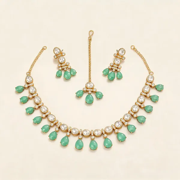 Kundan_Polki_Oval_Fringe_Teardrop_Necklace_Set_With_Maang_Tikka_|_K_Gold_&_Mehendi_Gold