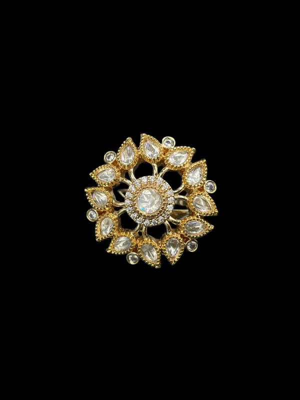 Kundan_Polki_Sunburst_Statement_Ring_-_White_|_K_Gold