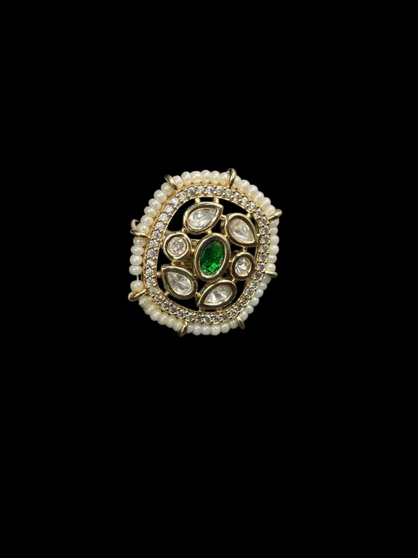 Kundan_Polki_Pearl_Border_Oval_Cocktail_Ring_-_Emerald_Green_|_K_Gold