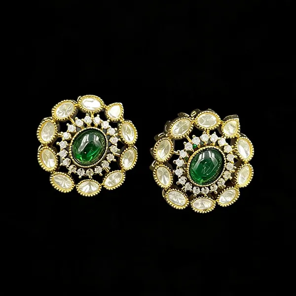 Kundan_Foil_Polki_Oval_Modak_Dome_Halo_Stud_Earrings