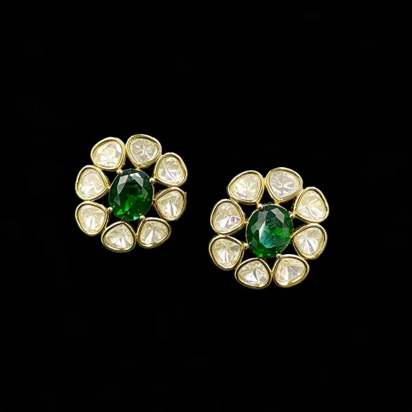 Kundan_Foil_Polki_Oval_Cluster_Open_Petal_Stud_Earrings