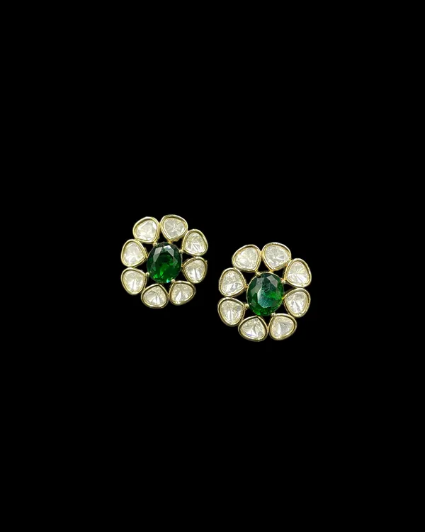 Kundan_Foil_Polki_Oval_Cluster_Open_Petal_Stud_Earrings