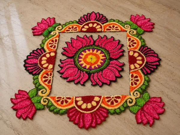 Thread_Embroidered_Floral_Rangoli_Decor