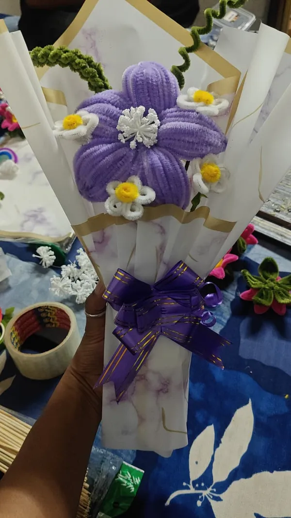 Handmade_Crochet_Purple_Flower_Bouquet