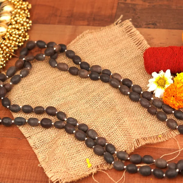 Lotus_Seed_Kamal_Gatta_Mala_108_Beads_For_Lakshmi_Puja
