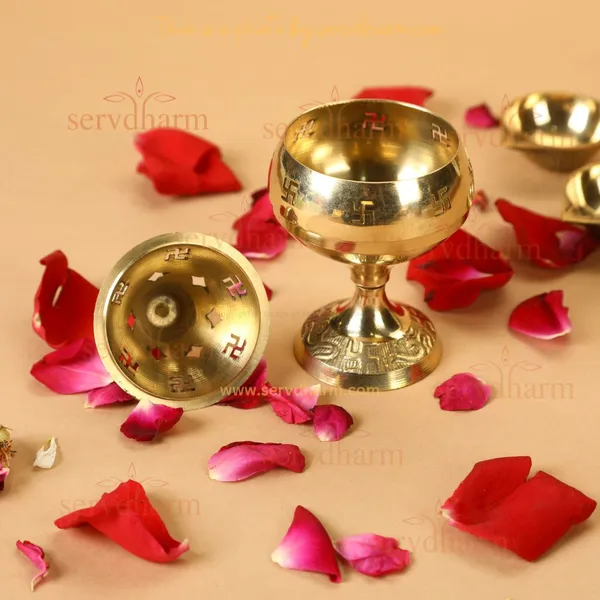 Brass_Swastik_Om_Design_Akhand_Diya