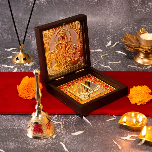 Ganesha_Charan_Paduka_Pooja_Gift_Box_5_Inch