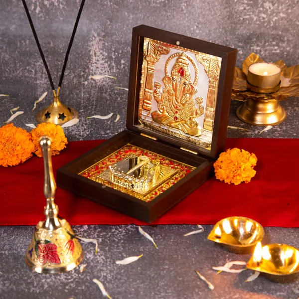 Ganesha_Charan_Paduka_Pooja_Gift_Box_5_Inch