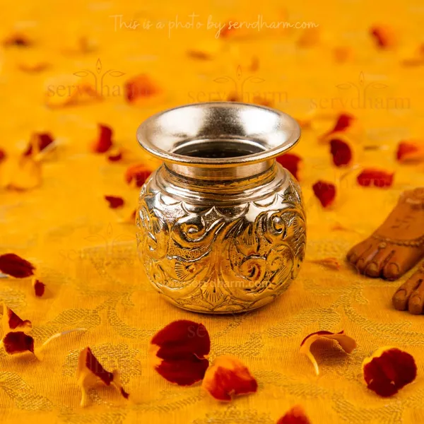 Silver-Plated_Brass_Floral_Pooja_Thali_Set