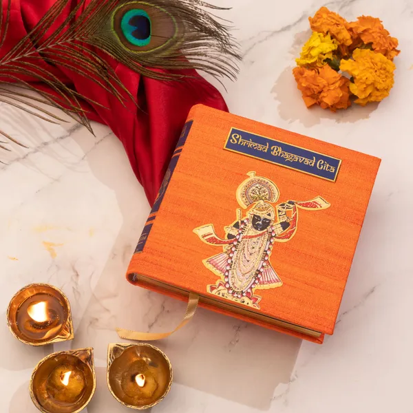 Silver-Plated_Pooja_Thali_Set_For_Puja_Aarti_Gifting