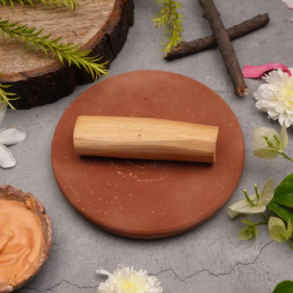 Pure_Sandalwood_Chandan_Stick_With_Rubbing_Stone