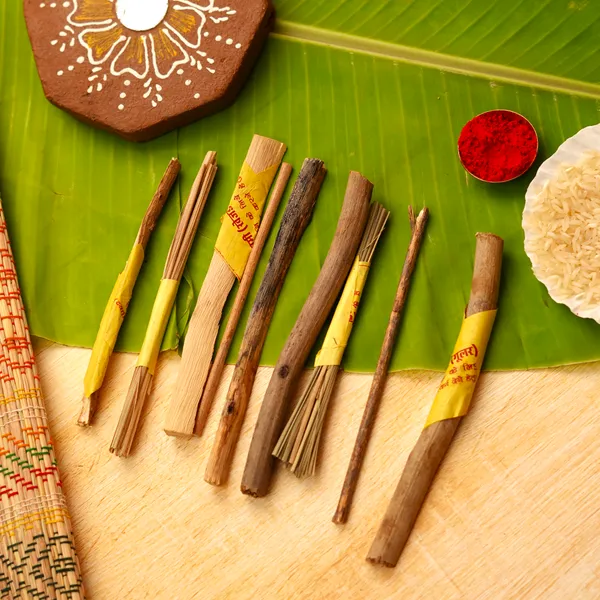 Navgrah_Sacred_9_Planet_Wood_Havan_Samidha_-_Pack_Of_2
