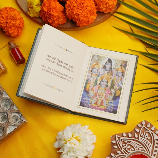 Lakshmi_Chalisa_Book_Pocket_Edition_-_Pack_Of_2