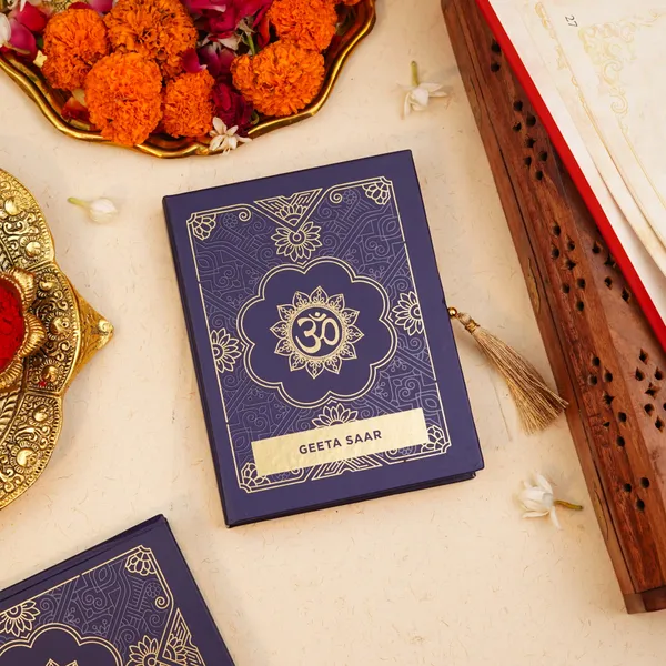 Geeta_Saar_Book_-_Pack_Of_2