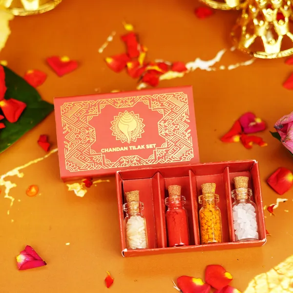 Roli_Chawal_Chandan_Mishri_Tilak_Set_Gold_Foil_Gifting_Pack_-_Pack_Of_2