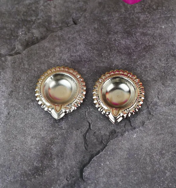 Silver-Plated_Diya_Set_Of_2