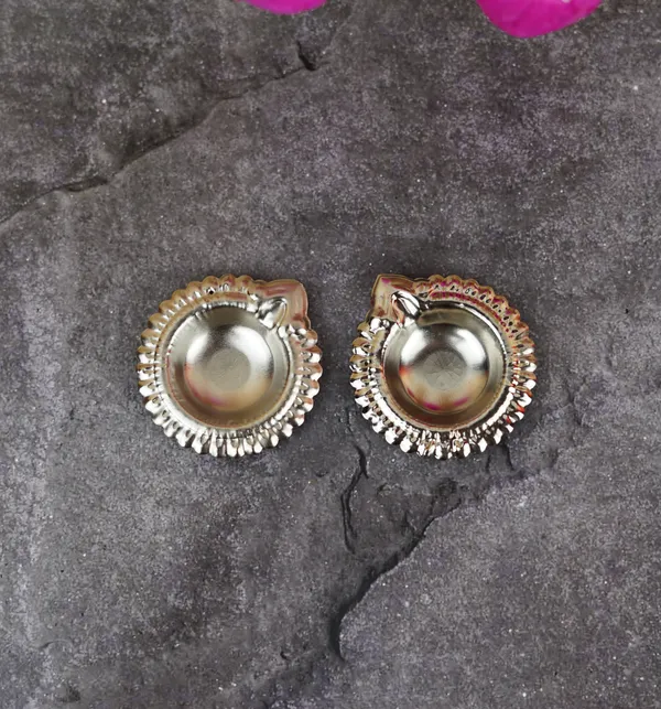 Silver-Plated_Diya_Set_Of_2