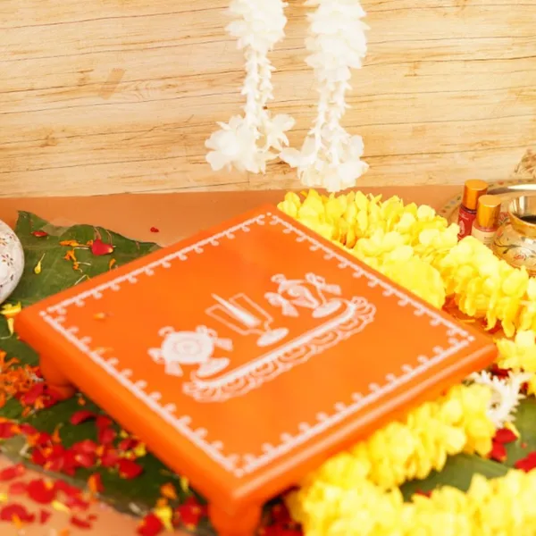 Aipan_Shankh_Chakra_Namah_Wood_Pooja_Chowki_11X11_Inch