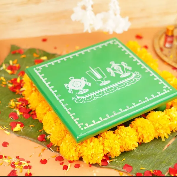Wood_Aipan_Shankh_Chakra_Printed_Pooja_Chowki_11X11