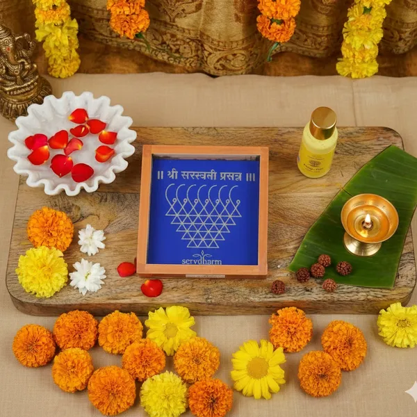 Wooden_Saraswati_Yantra_Kolam_Stencil_5X5_Inch