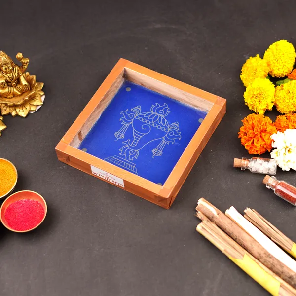 Shankh_Chakra_Wooden_Kolam_Stencil_5X5_Inch