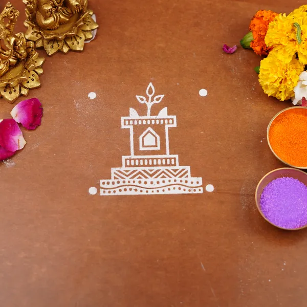 Tulsi_Madam_Wooden_Kolam_Stencil_5X5_Inch_0_Pack_Of_50