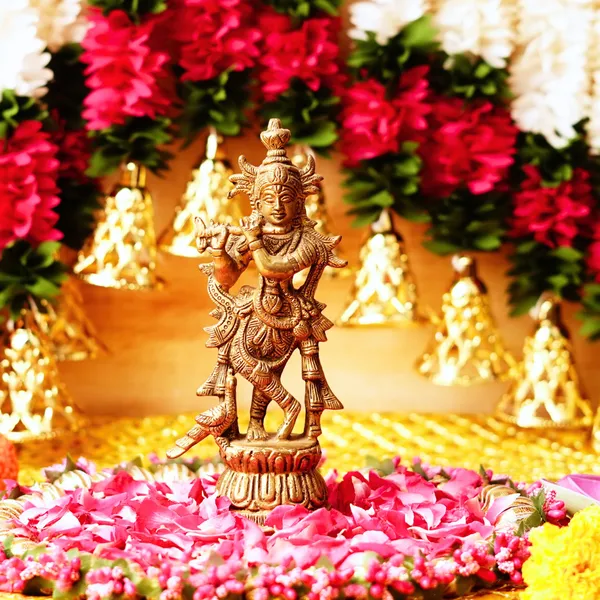 Brass_Krishna_With_Flute_Idol