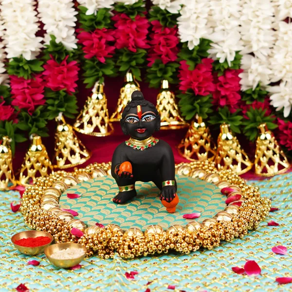 Black_Resin_Laddu_Gopal_Idol